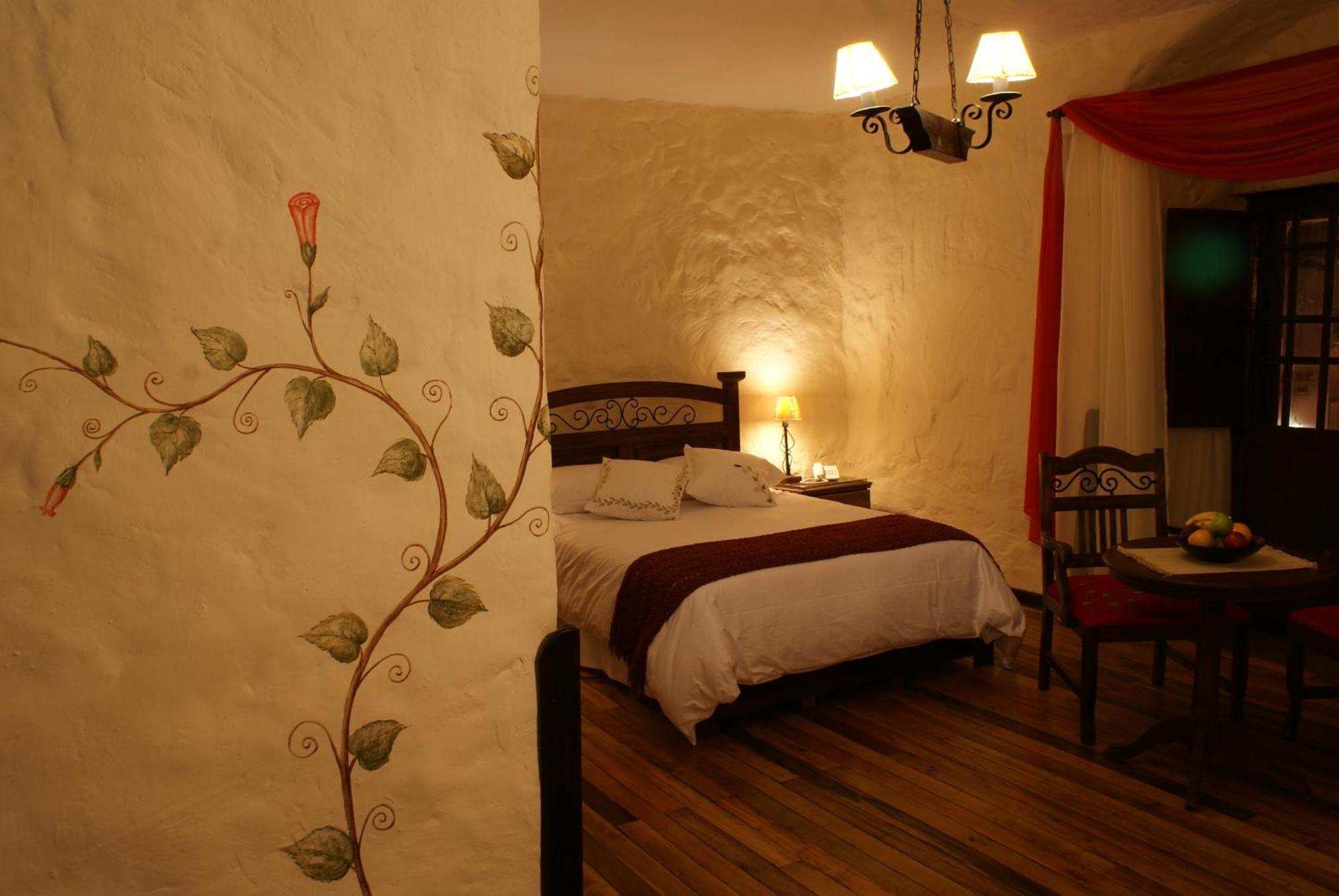 Unaytambo Boutique Hotel 2*