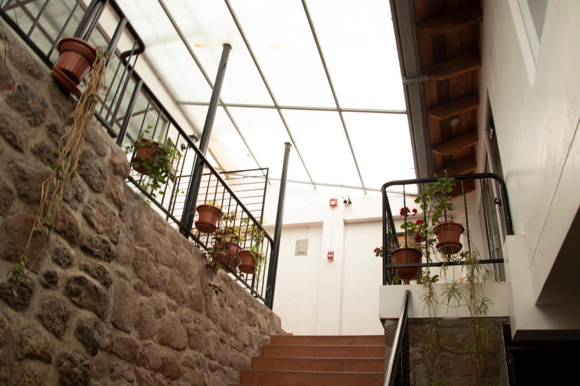 Balconcillo Hotel 3*