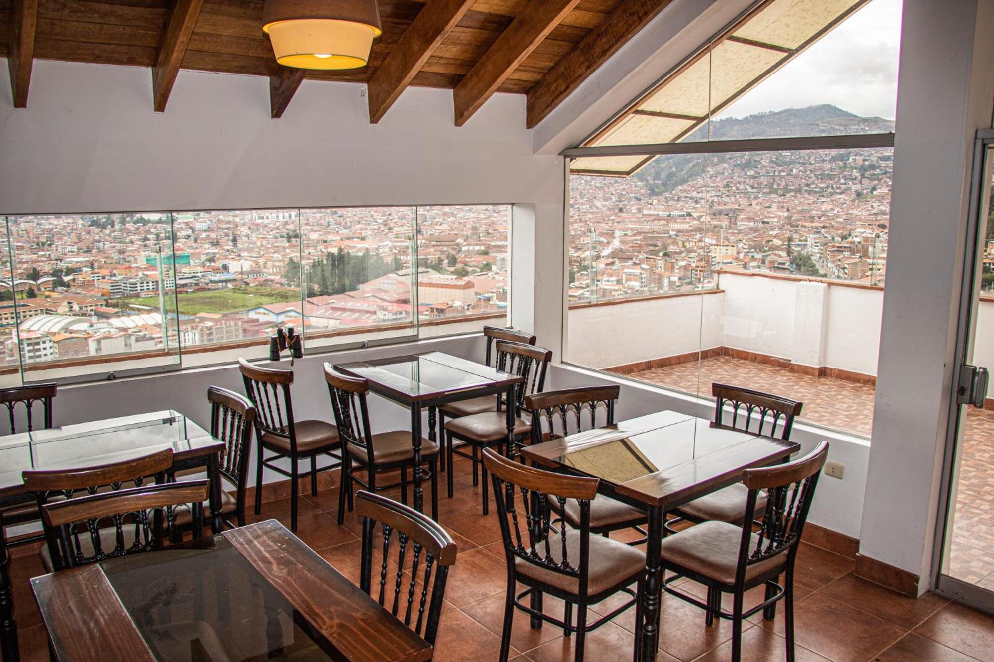 Balconcillo 3*