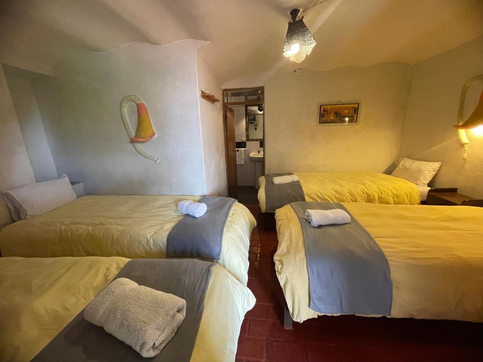 Hostal Del Campo *