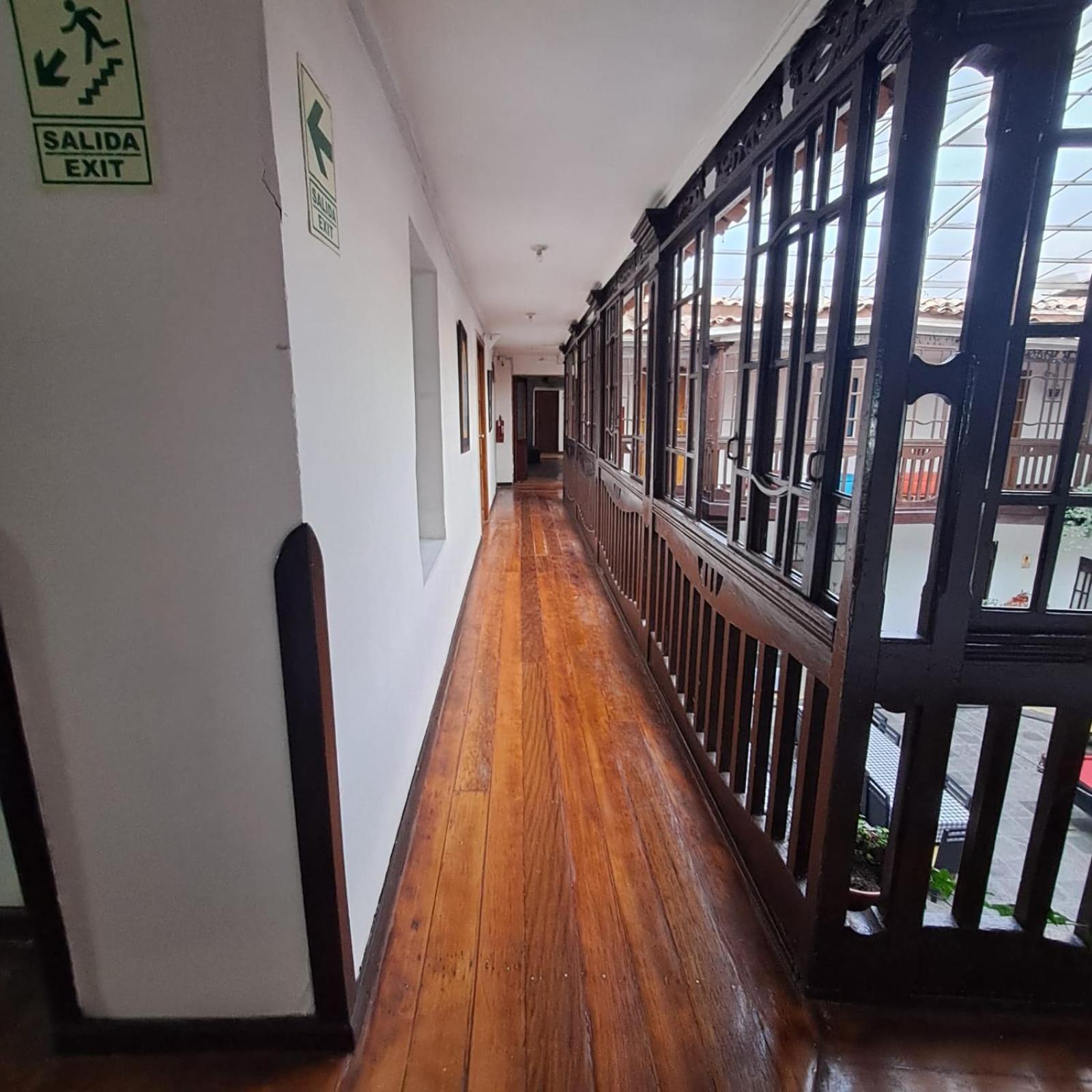 Qorianka Hotel *