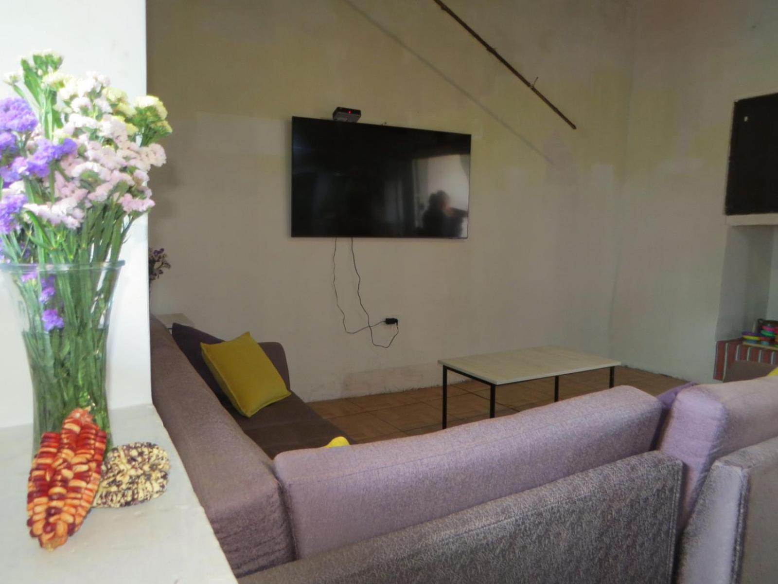Guest house La Casa De Abril *