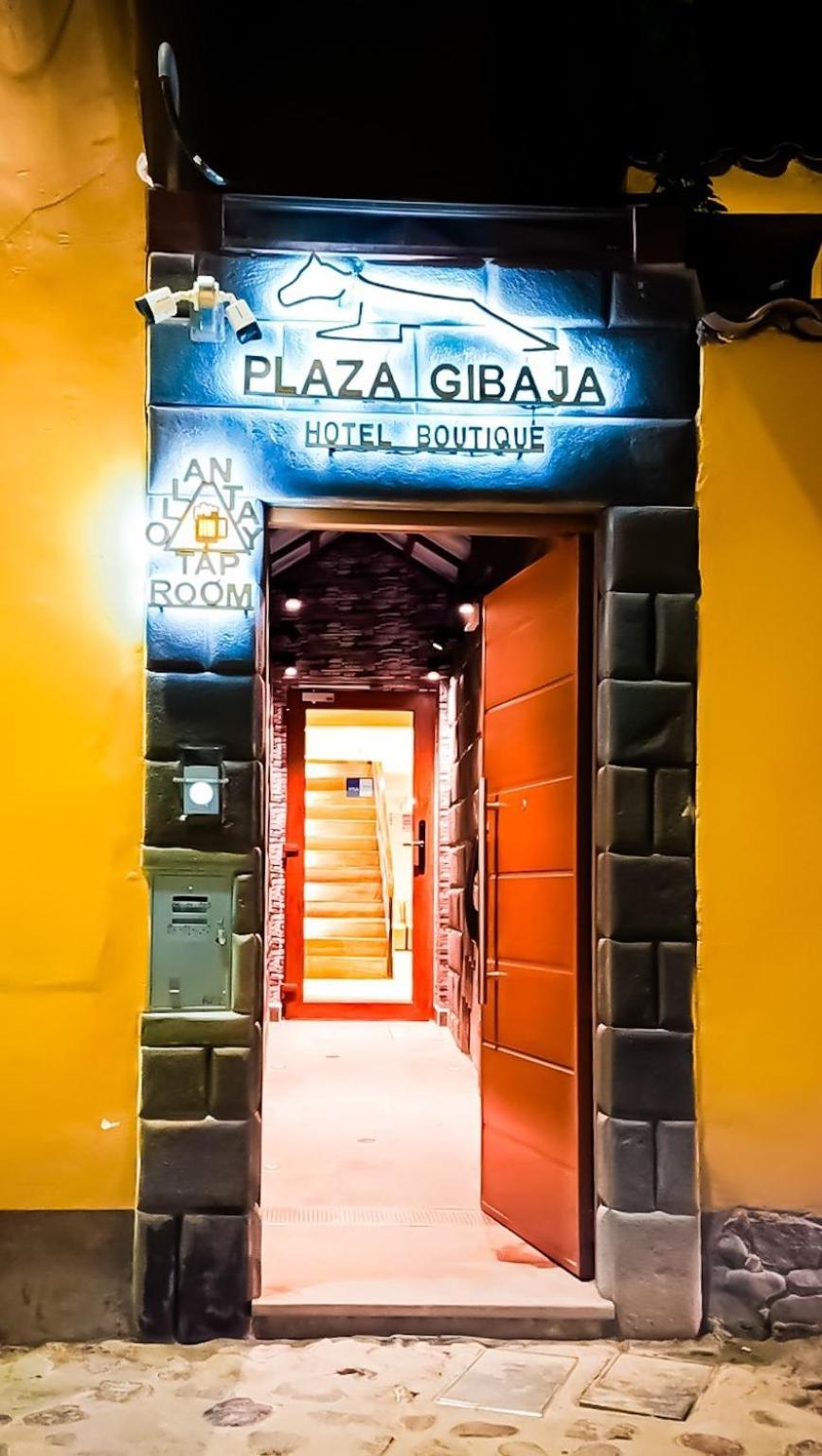 Hotel Plaza Gibaja *