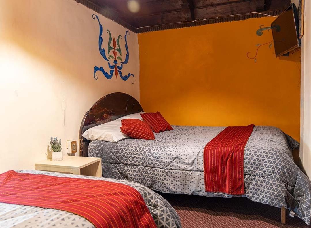 Yllari's * Cusco