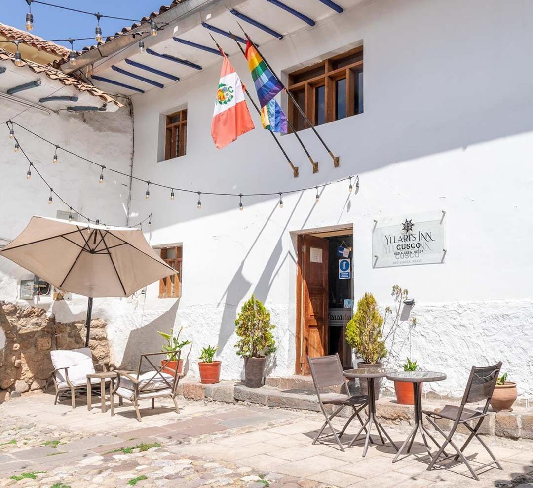 Acomodação com café da manhã  Yllari's *