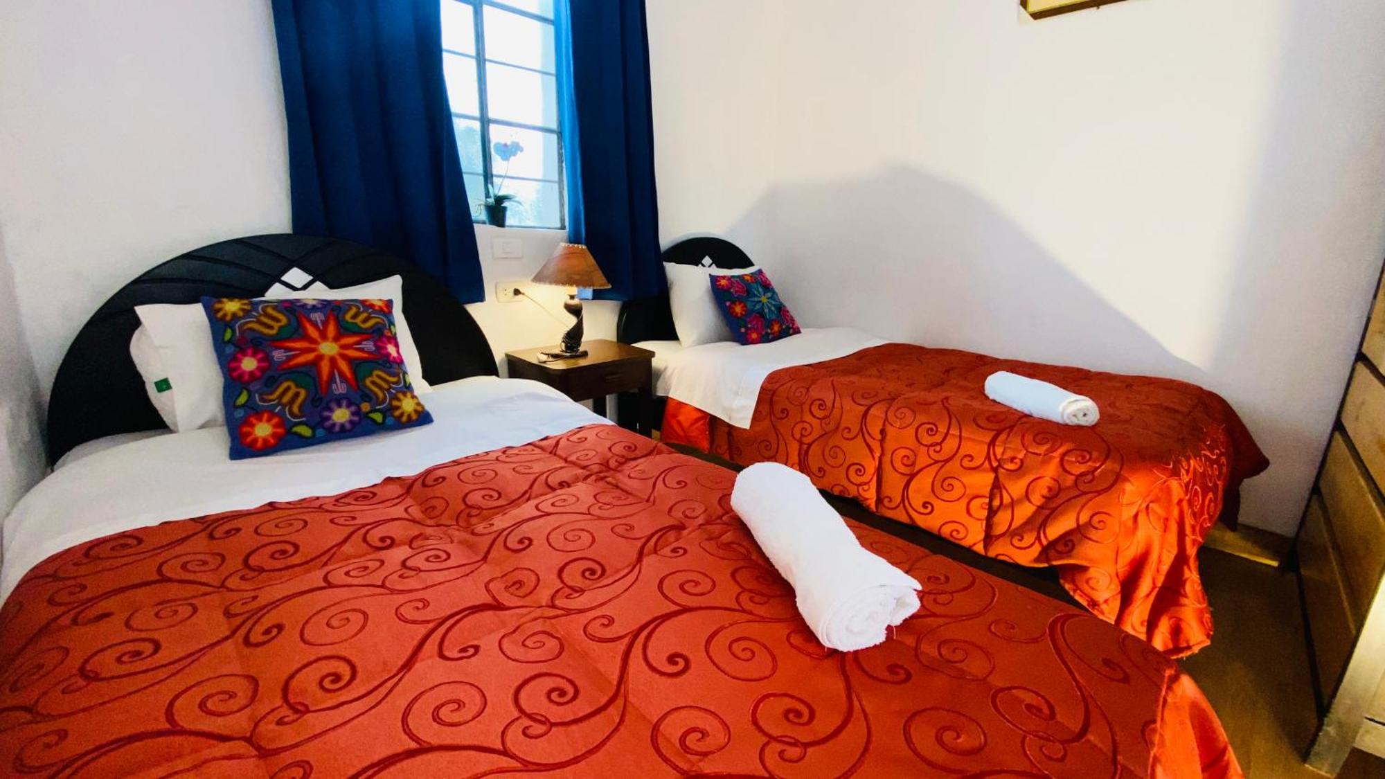 Bed & Breakfast Amira's House *