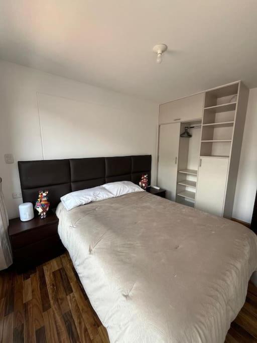 De Estreno En Apartamento *