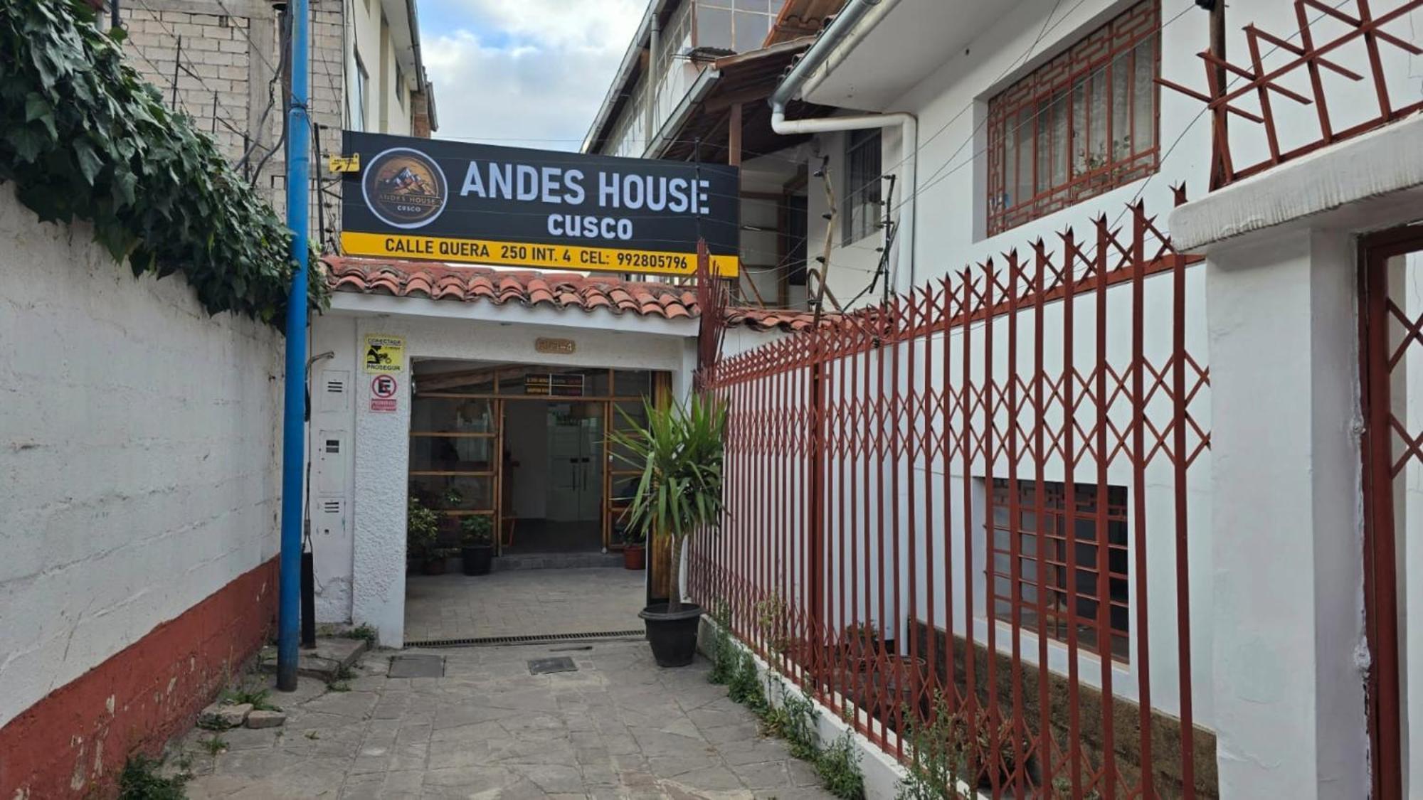 Andes House Gasthof