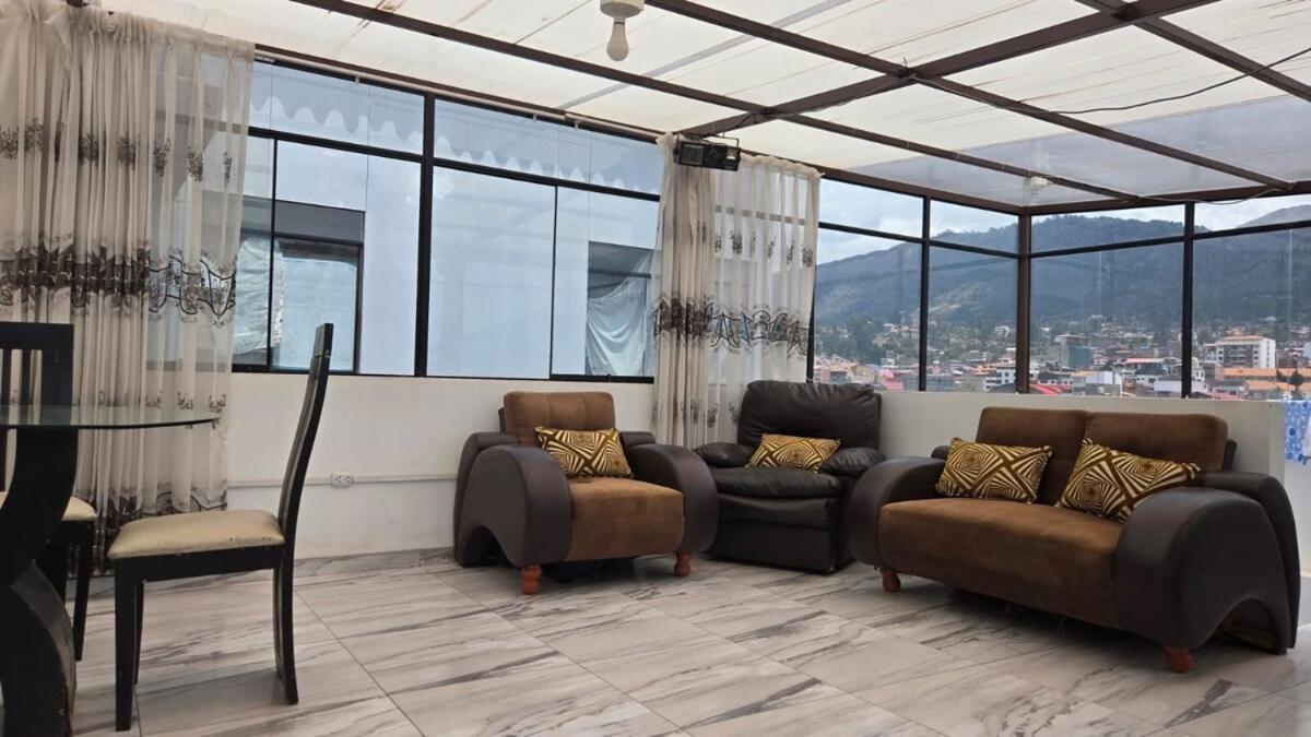 Penthouse De Lujo Con Vistas Panoramicas En Apartamento Cusco
