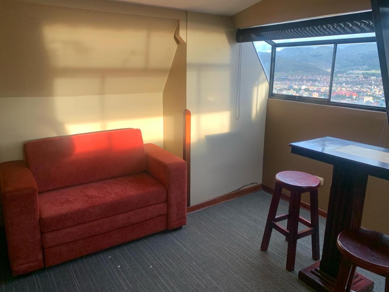 Apu Mountain 4*