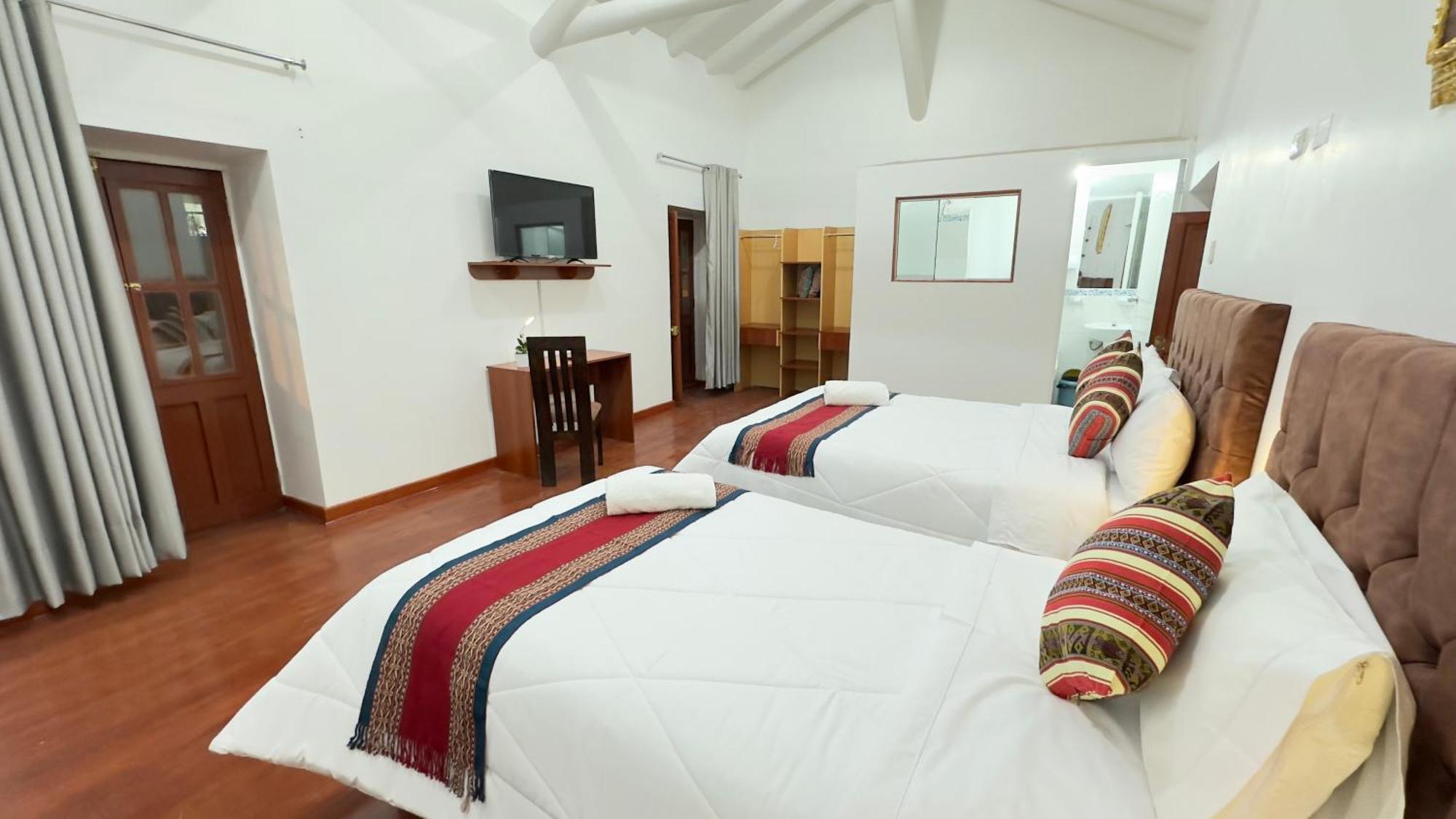 Casona Libertrek Bed & Breakfast *