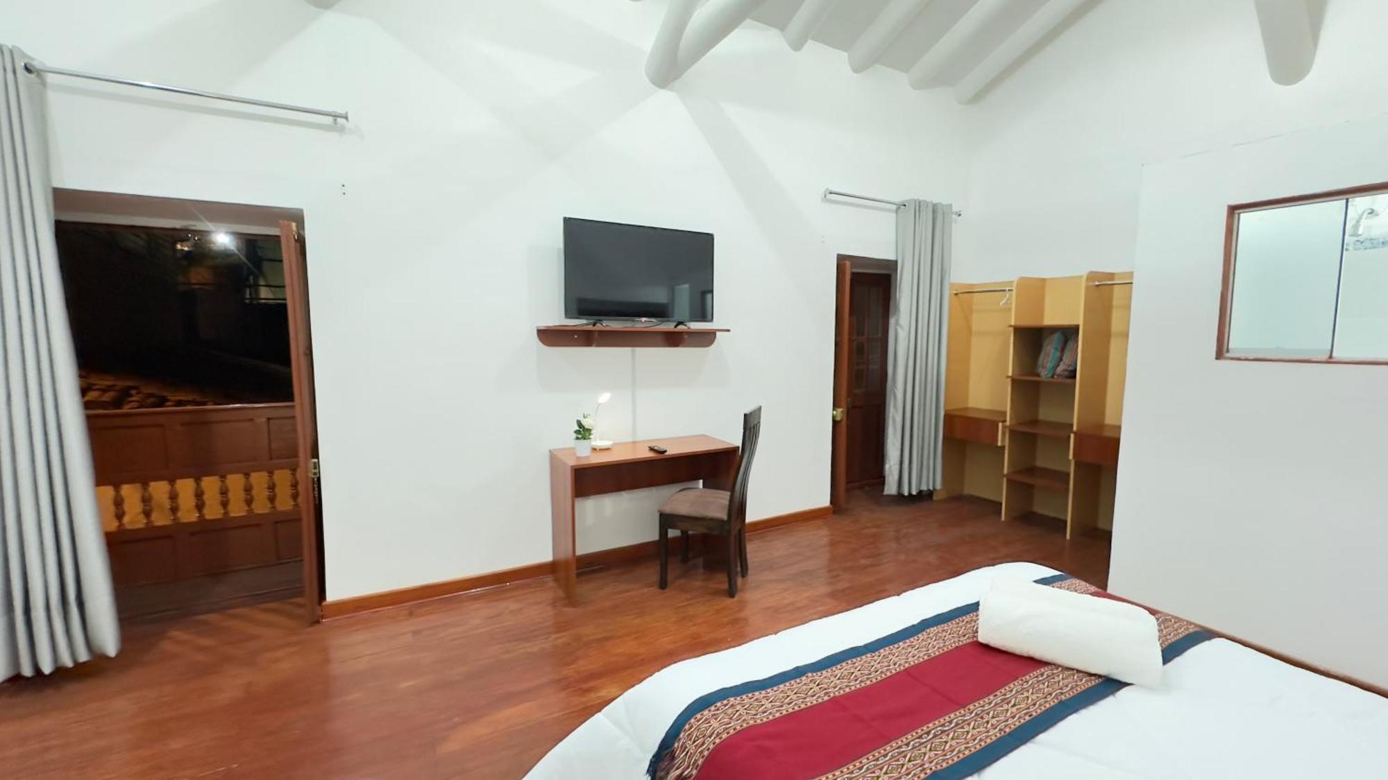 Casona Libertrek Bed & Breakfast