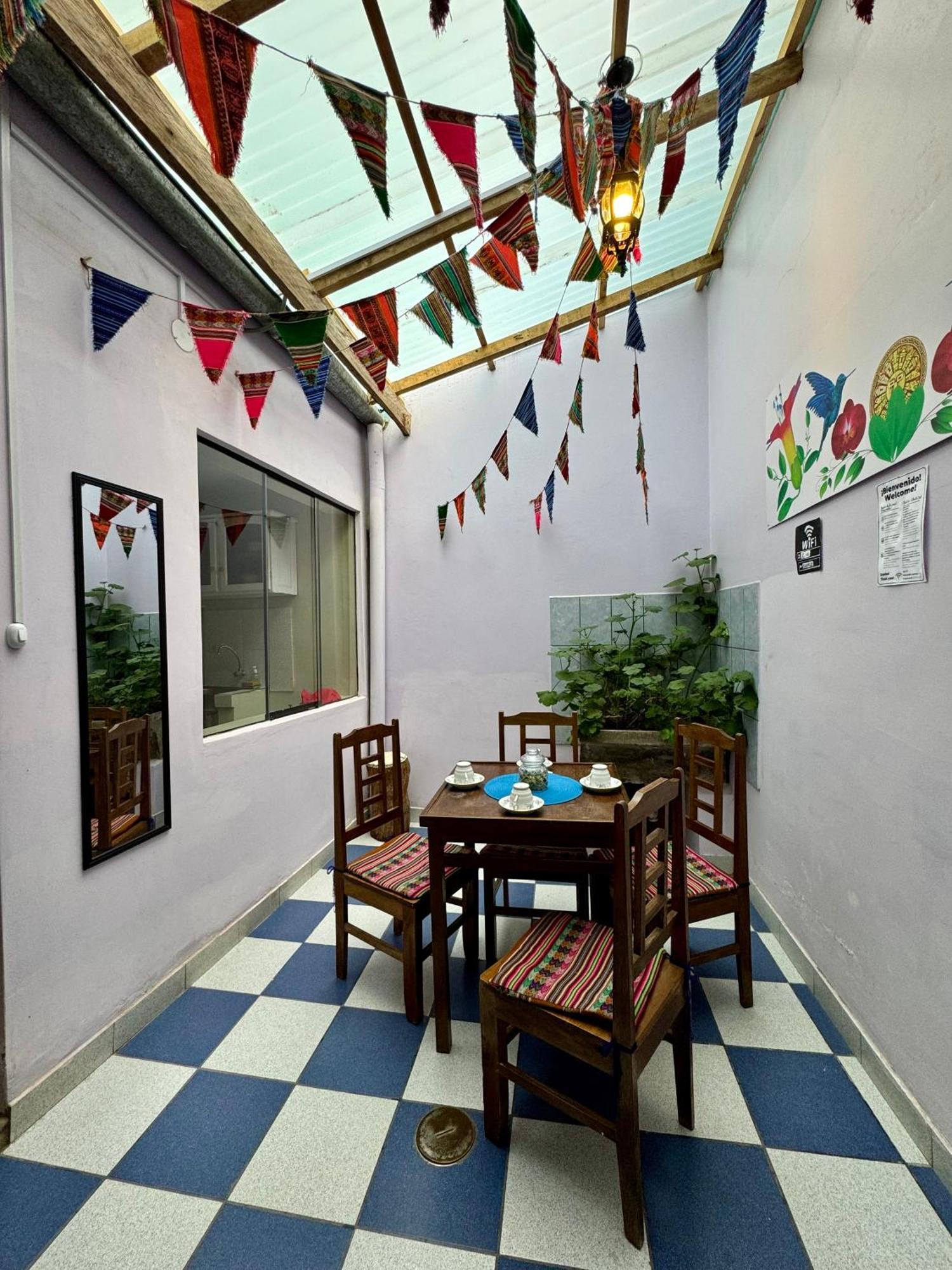 Apartment Tika House *