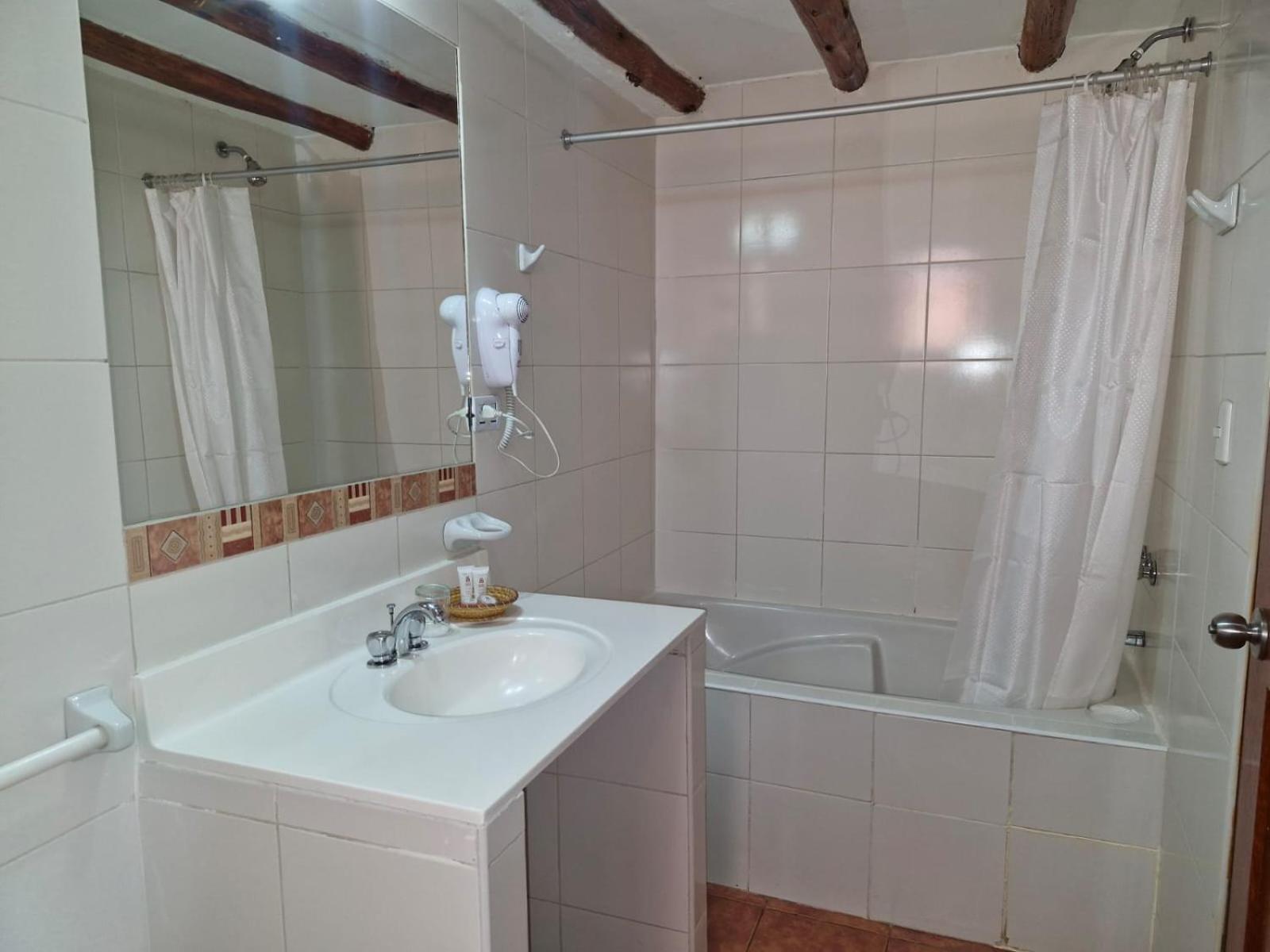 Hotel Siete Ventanas