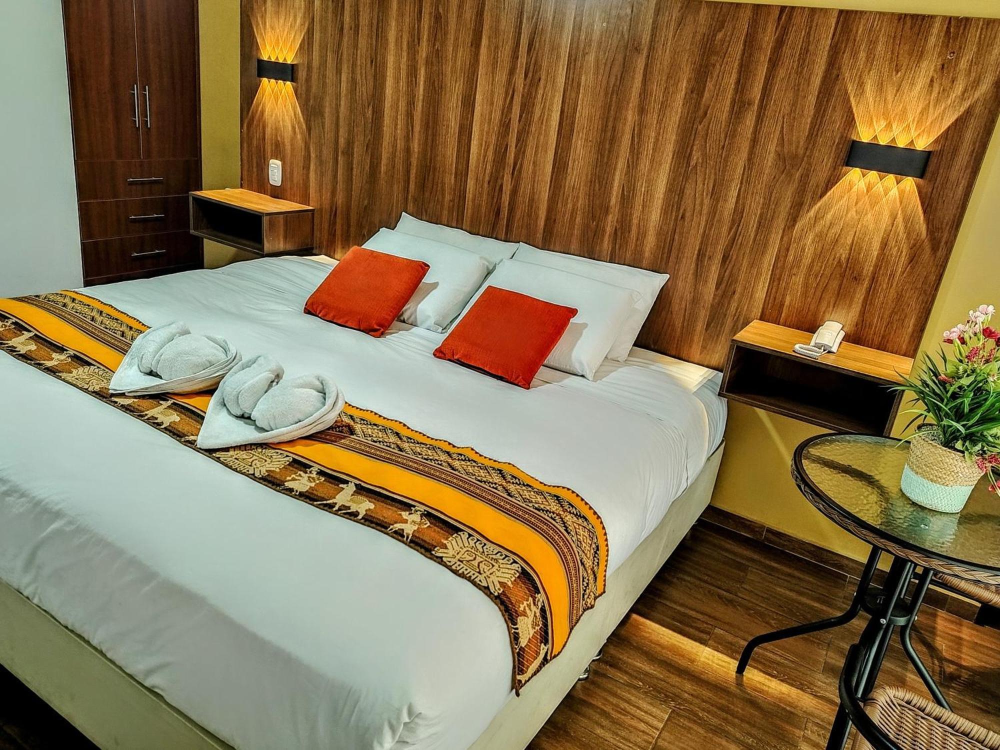 Velvet Hotel 3*