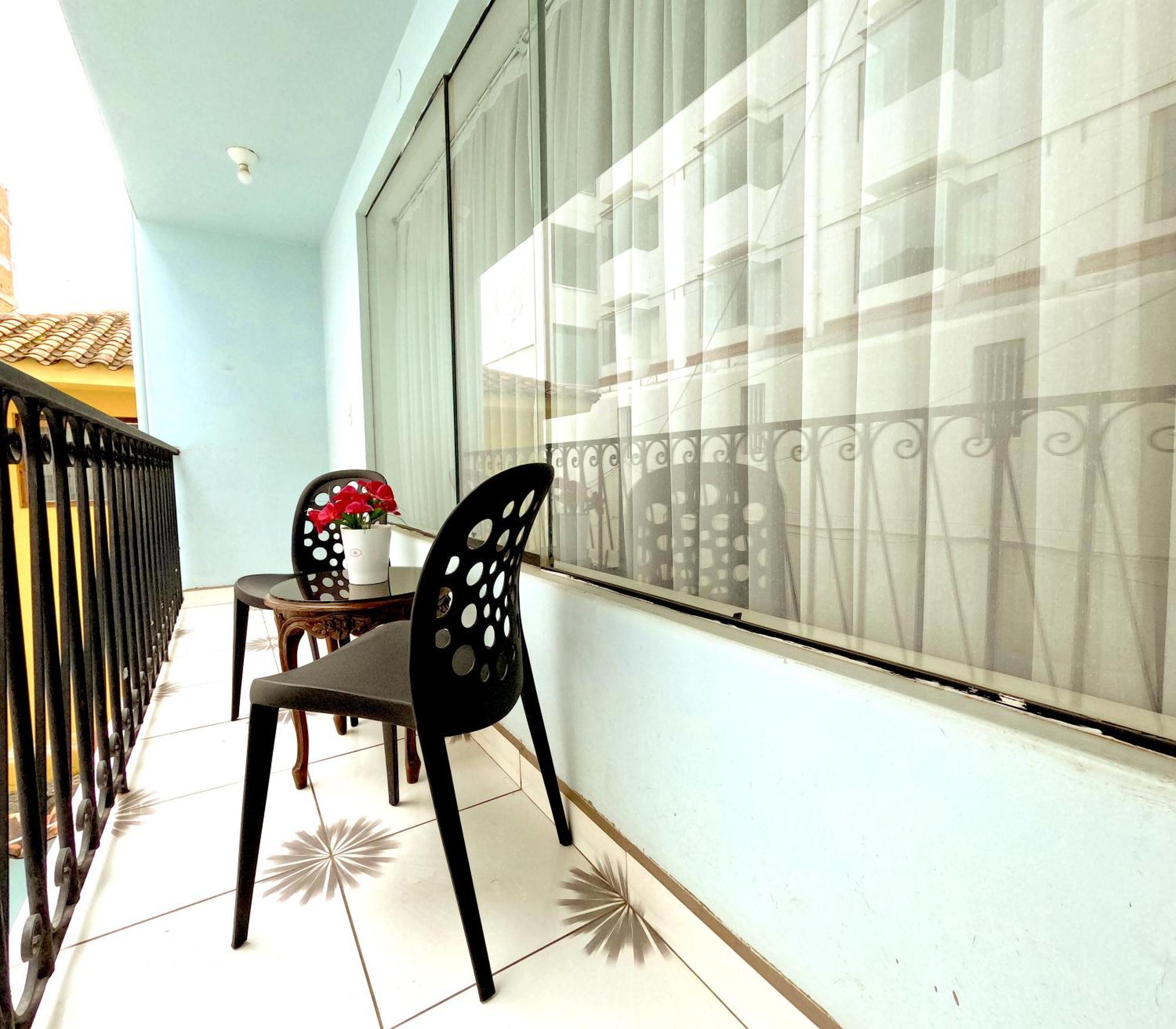 Residencial Belle Maison Pensión 2*