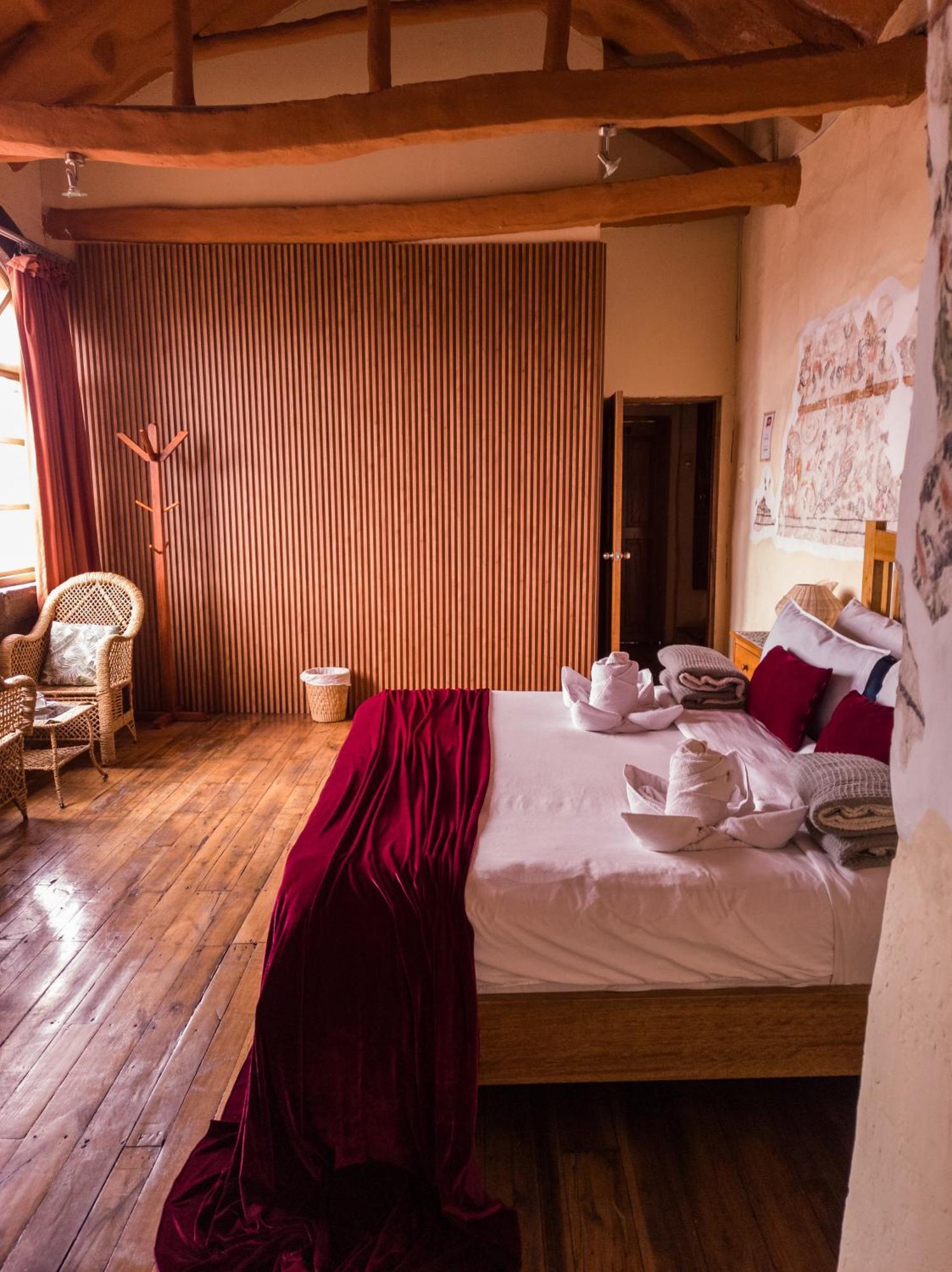 Loki Hostal *