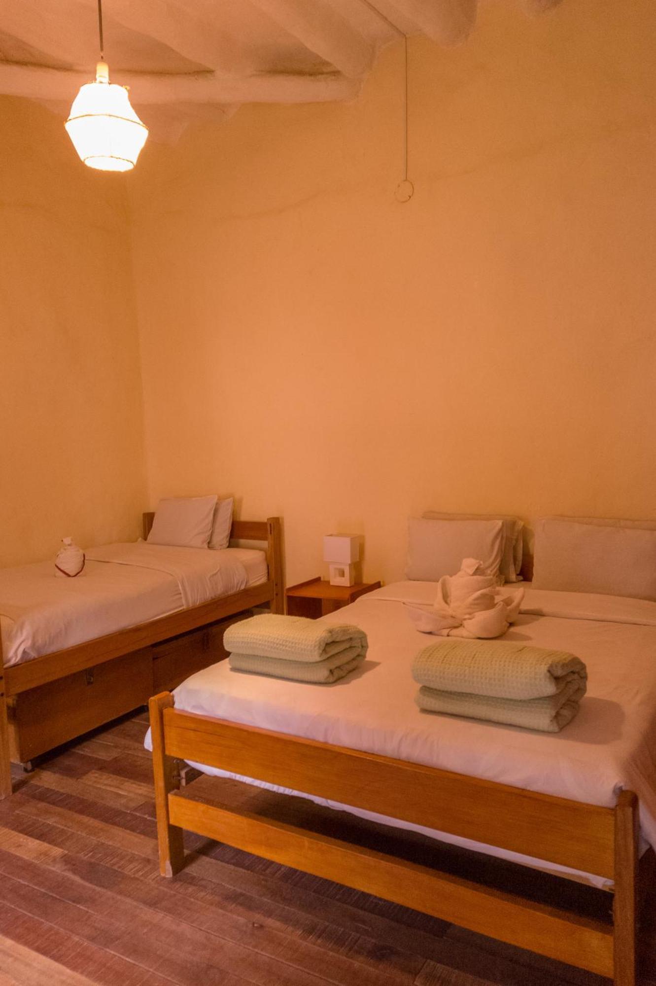 Loki Hostal *