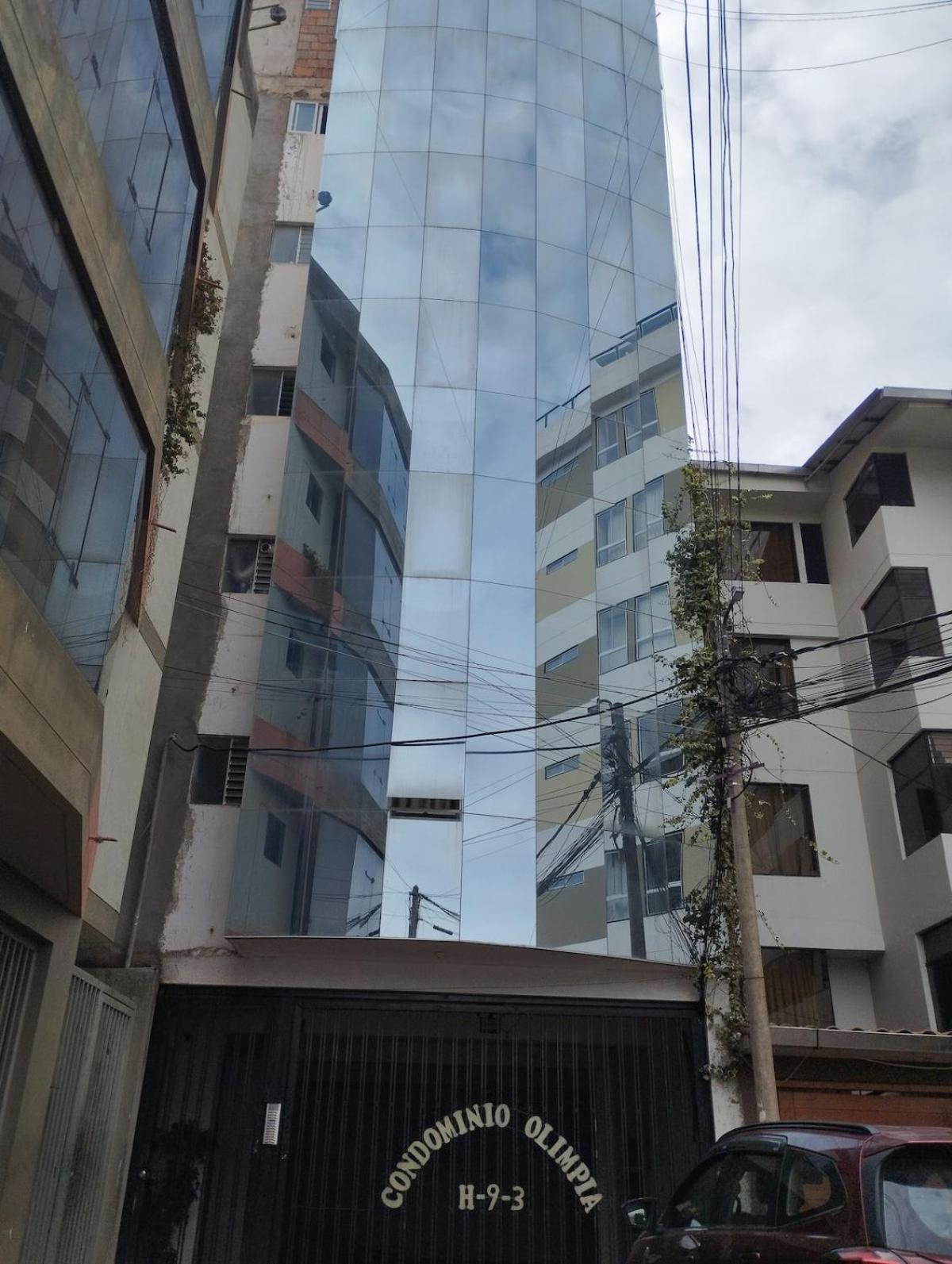 Penthouse Tawa Wawa Wasi *