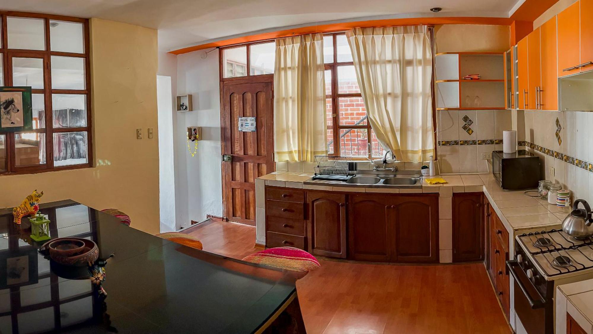 Terrace View House In Big Kitchen, Lounge And Private Yard Holiday home
