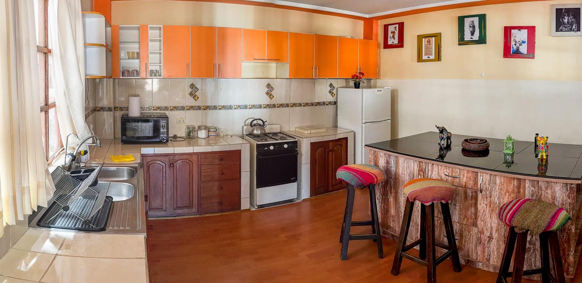 Terrace View House In Big Kitchen, Lounge And Private Yard Cusco