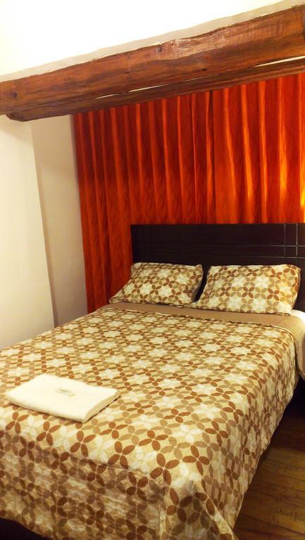 Guest house Huayruro 3*