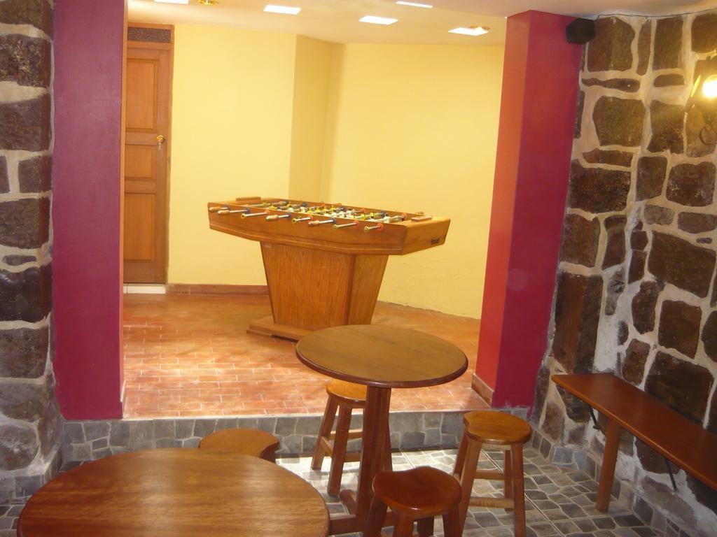 El Tuco Hotel 2*