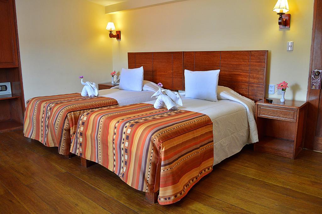 Hotel Siete Ventanas 3*