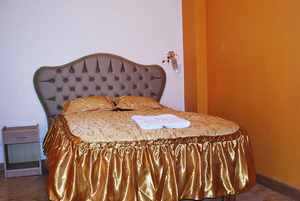 Casa Dorada Pensión 2*