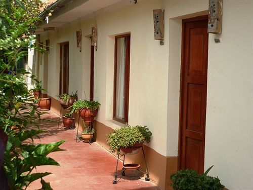 Kukuli Bed & Breakfast