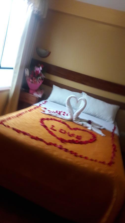 Cusi Hotel 2*