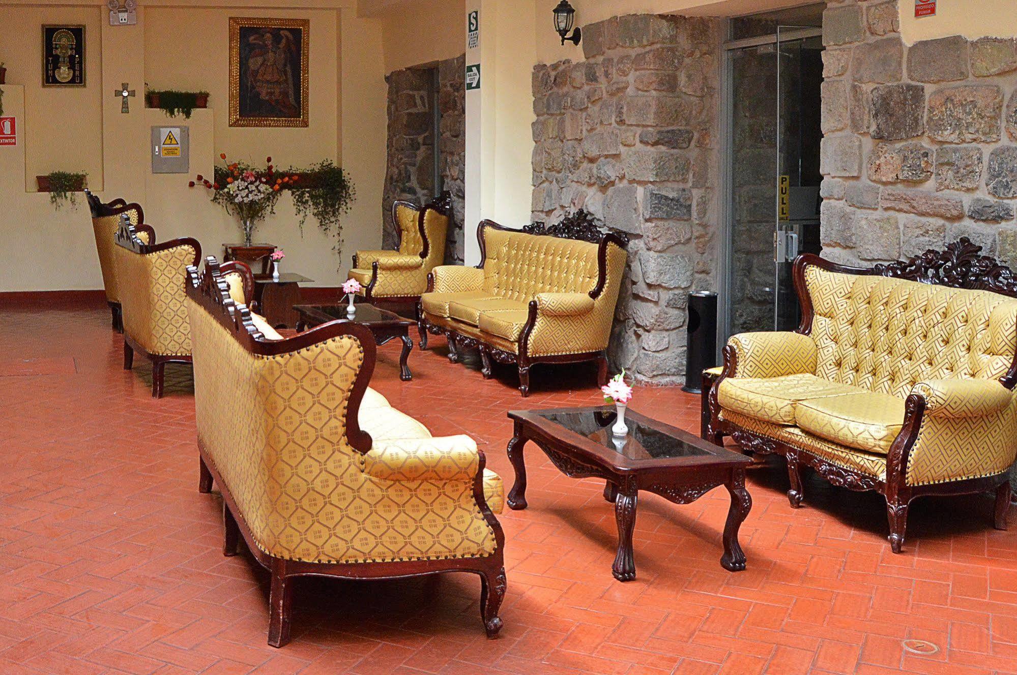 Hotel Siete Ventanas 3*
