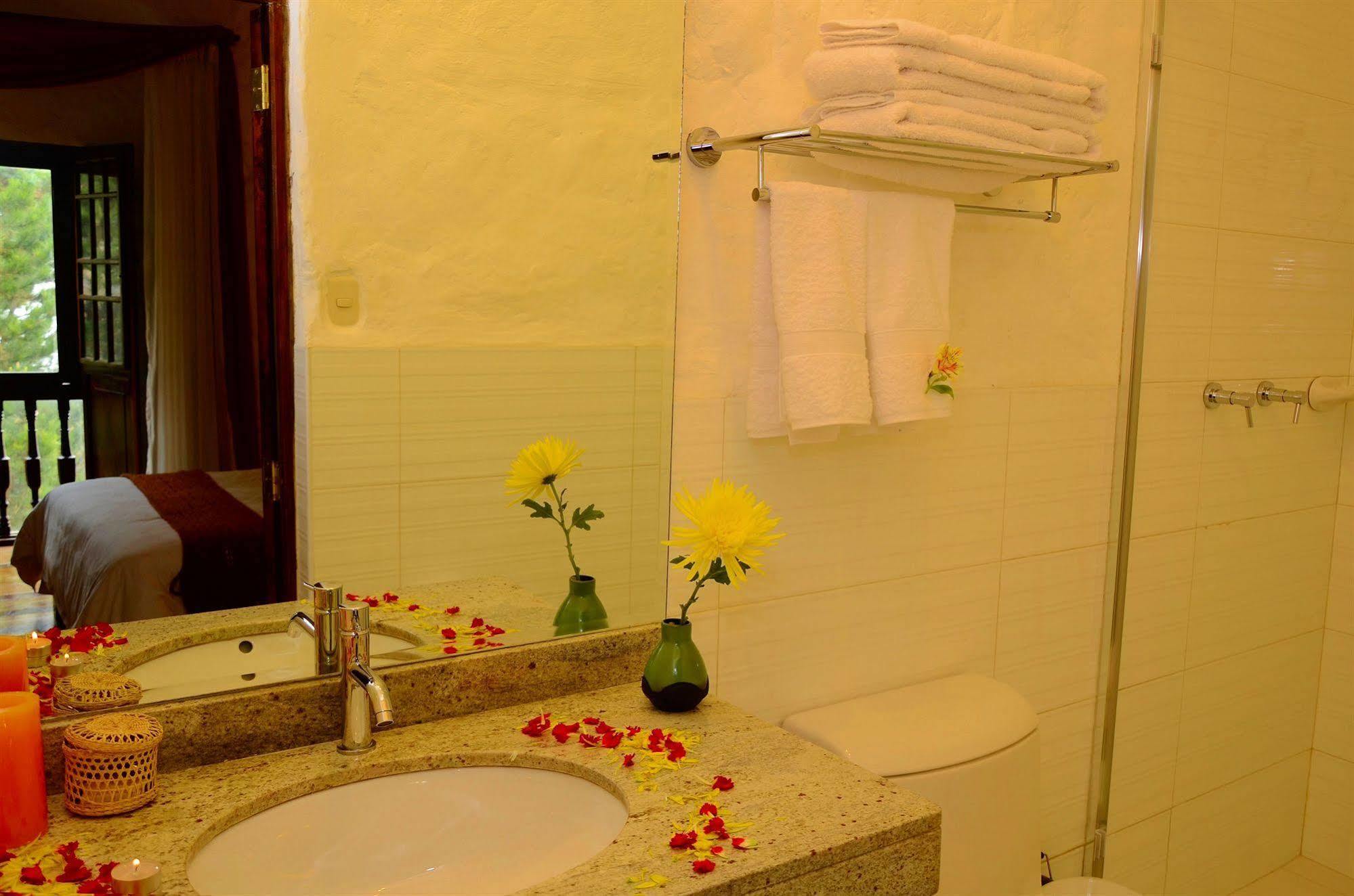 Unaytambo Boutique Hotel 2*