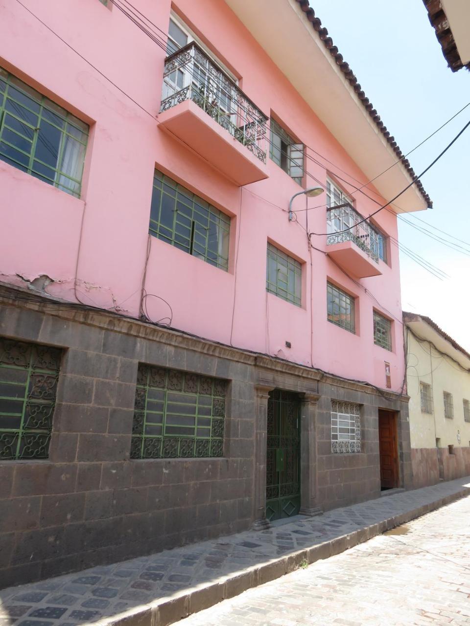 Tinki Hostel Cusco