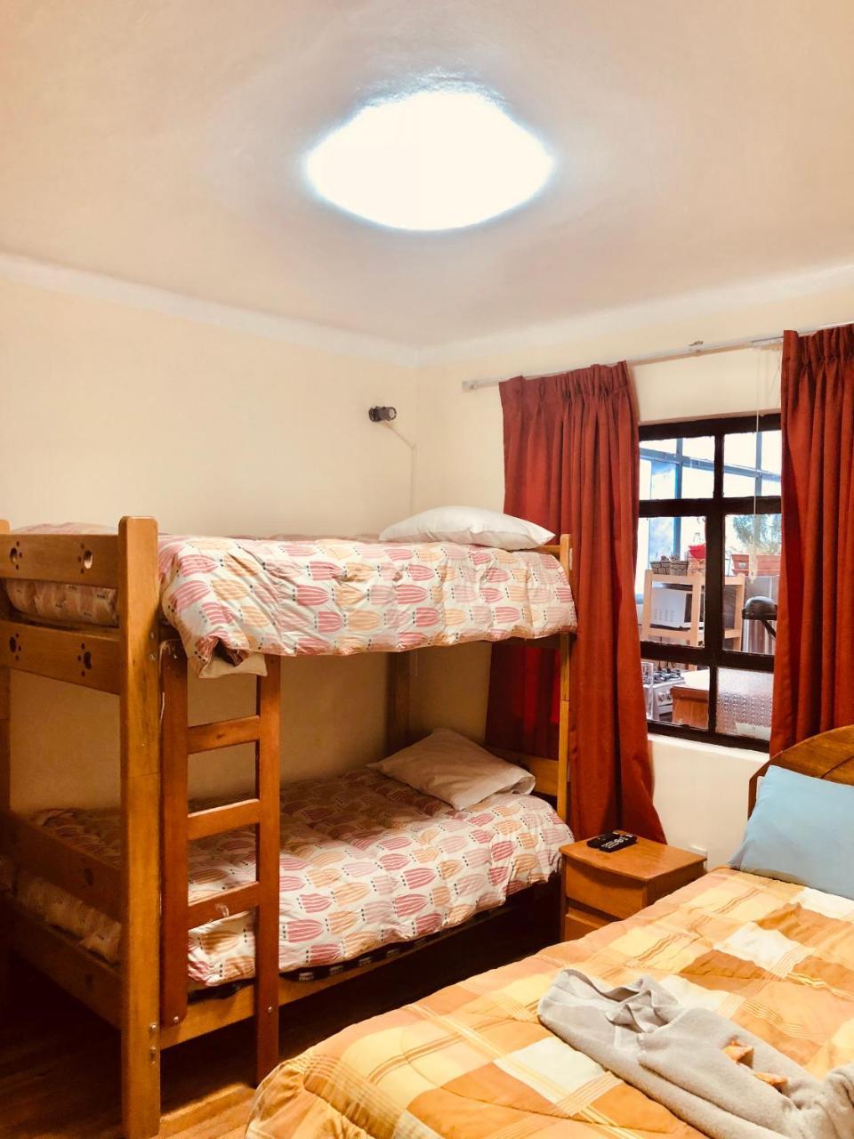 Feel At Hostel Cusco