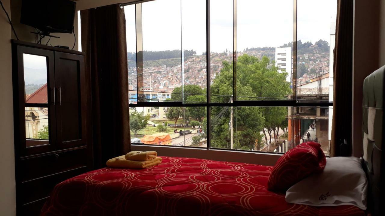Qente * Cusco