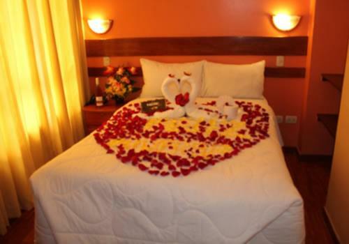 Hotel Cusi 2*