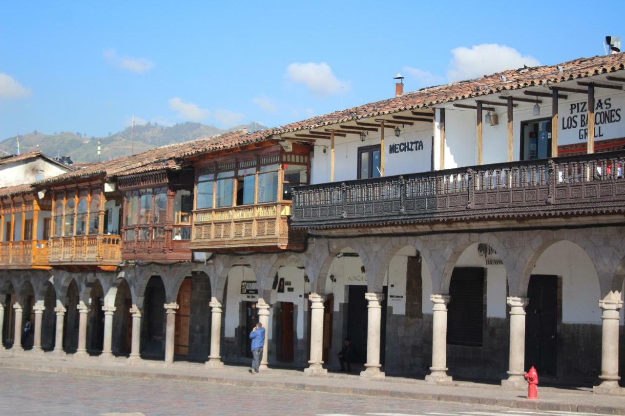Privadas En Plaza De Amas De Hostel