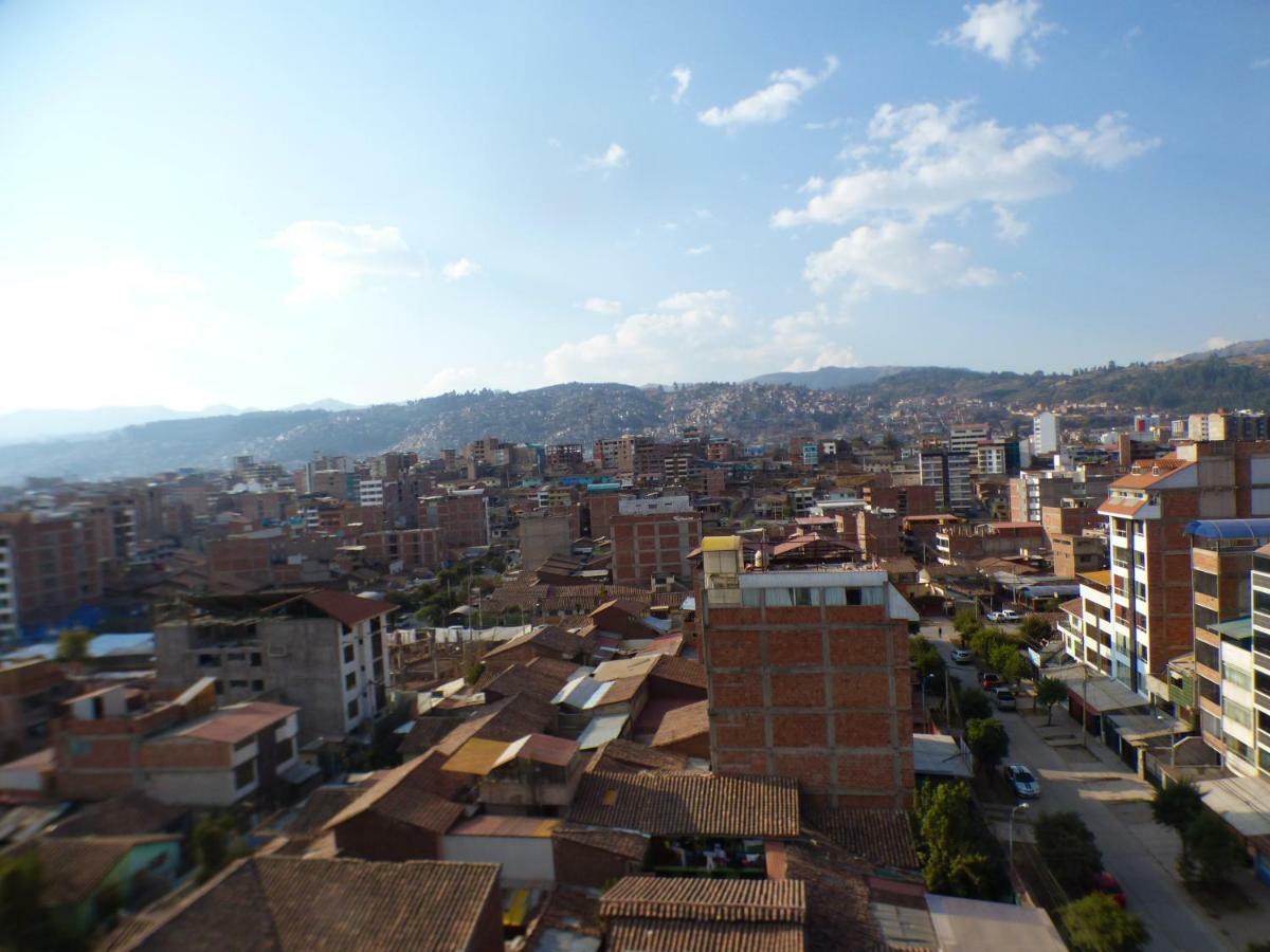 El Mirador Hotel 2*