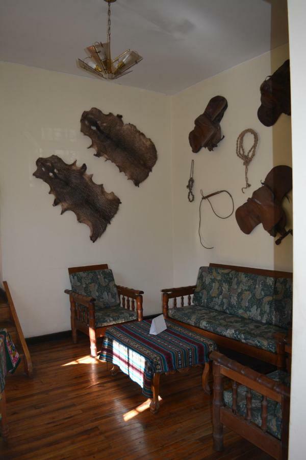 Hotel El Tuco 2*