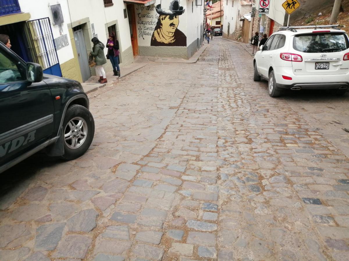Carlos 3 * Cusco