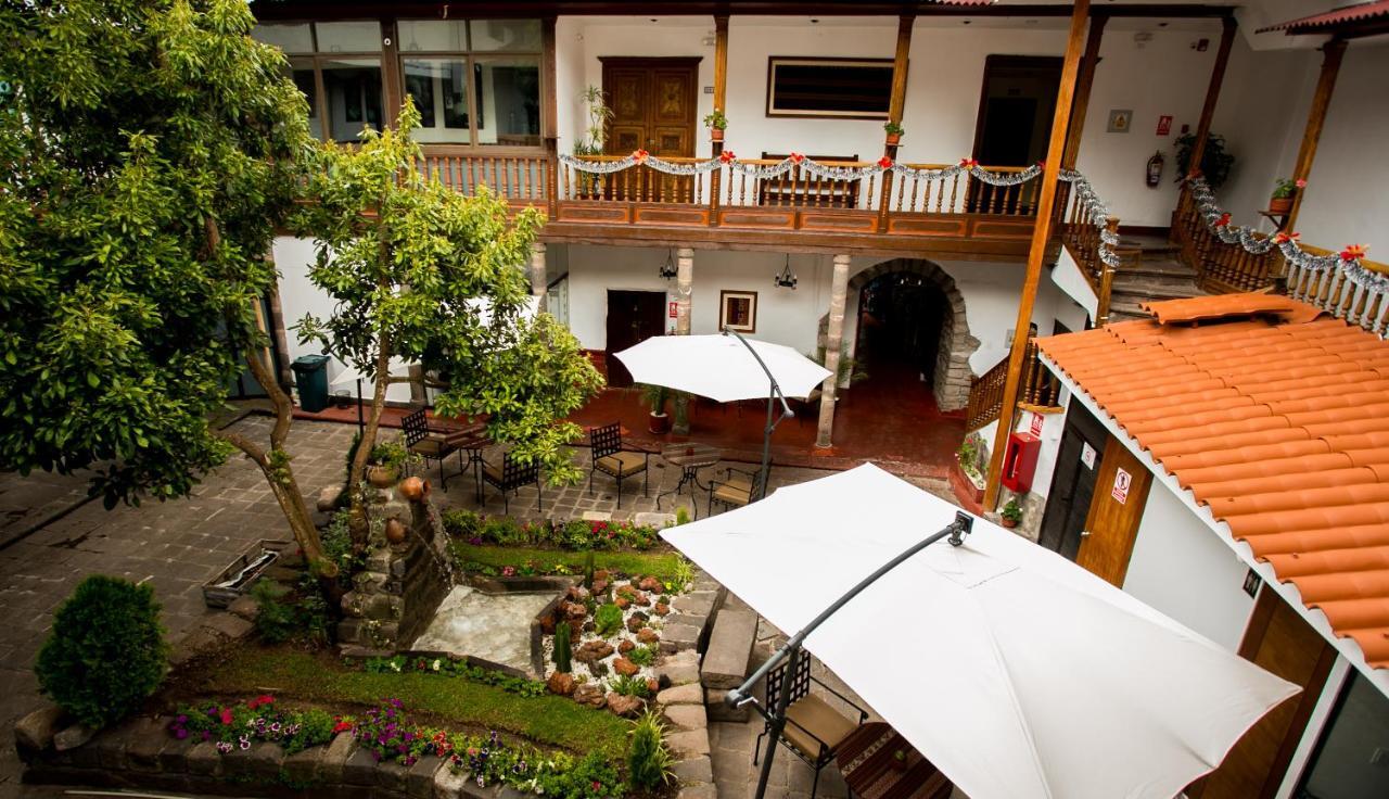 Casa Biru Boutique