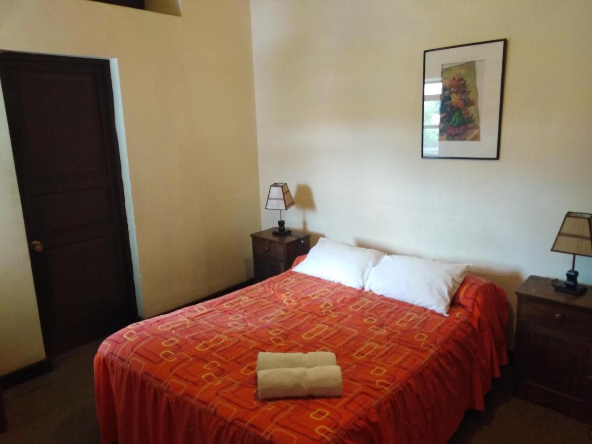 El Tuco Hotel 2*