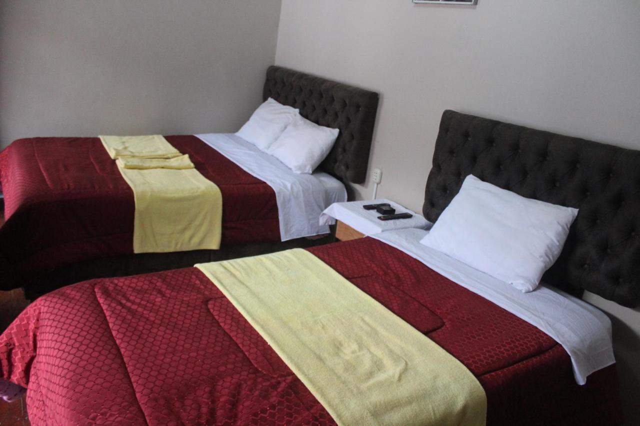 Hostel Privadas En Plaza De Amas De