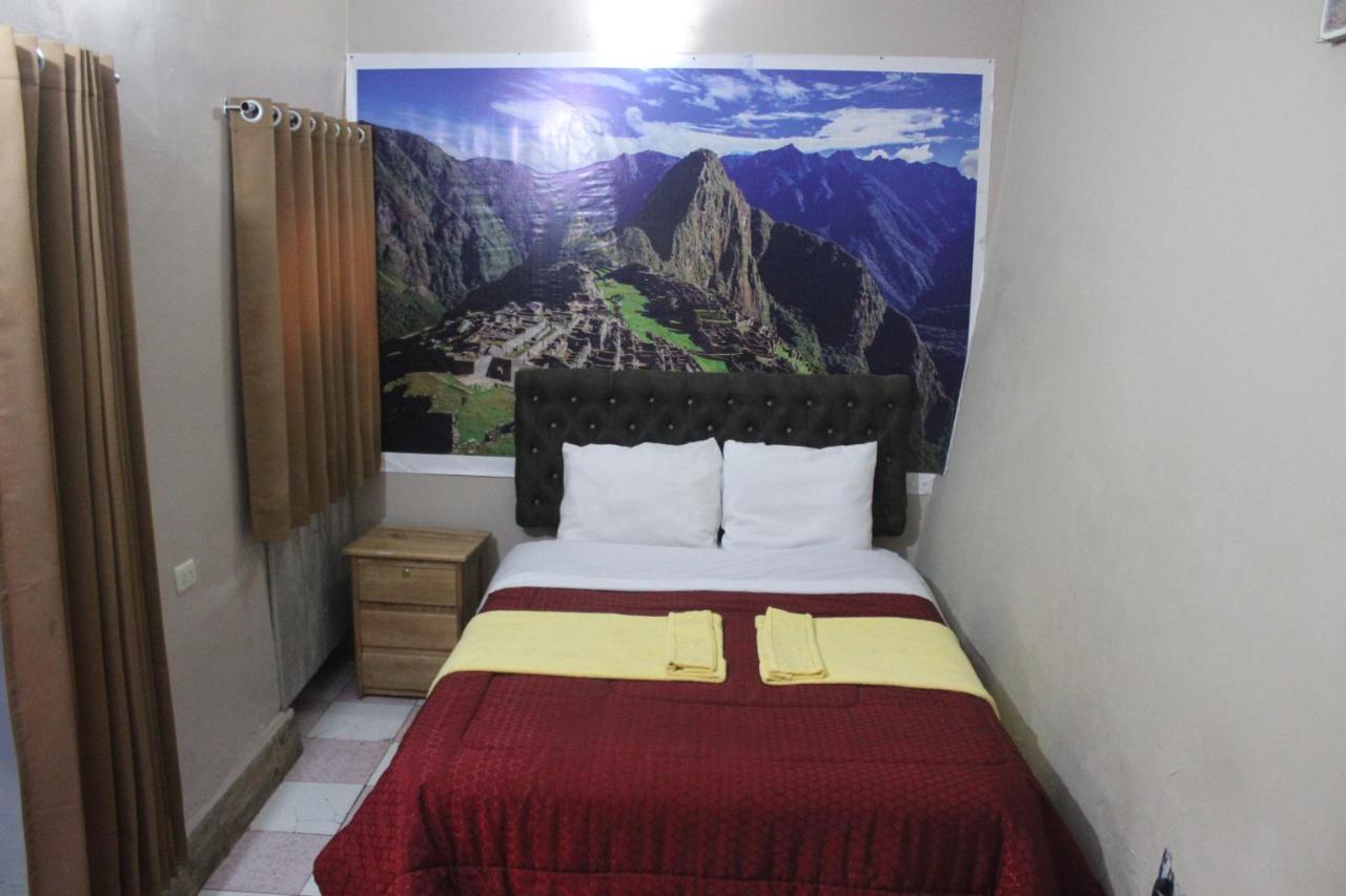 Hostel Privadas En Plaza De Amas De