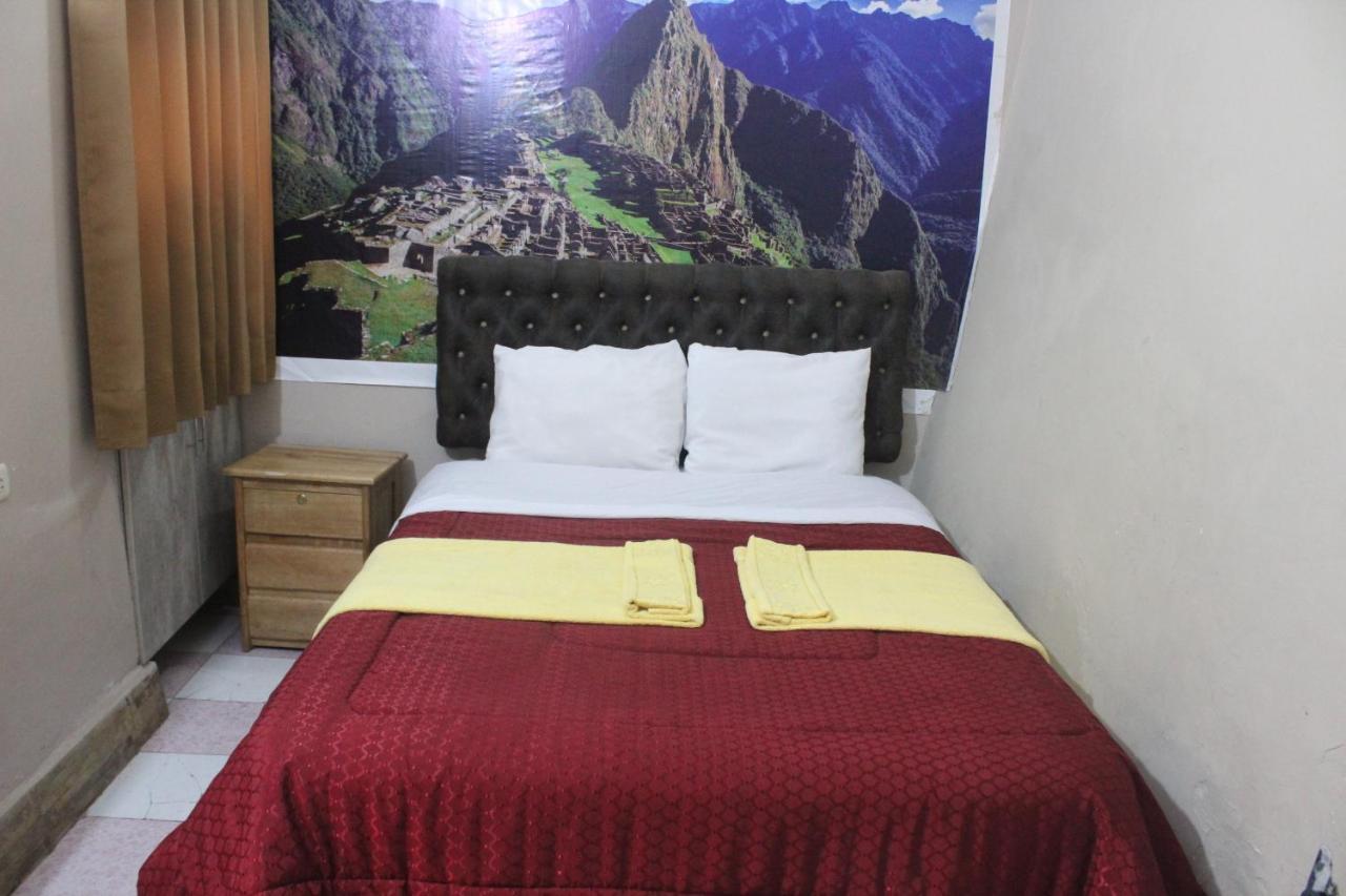 Privadas En Plaza De Amas De Hostel
