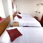 Casona Tordo - A 3 Cdras De La Plaza - Habitaciones Con Bano Privado