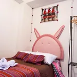 Apartments Alana House