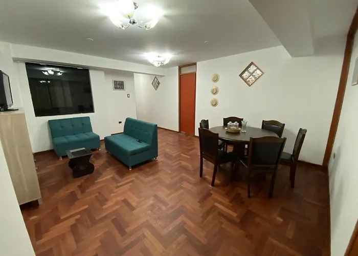 Gloria\'S House