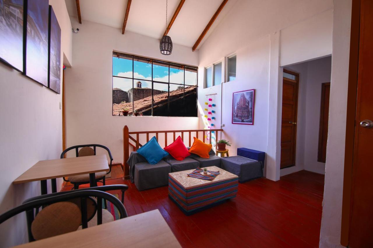 Casona Tordo - A 3 Cdras De La Plaza - Con Bano Privado * Cusco